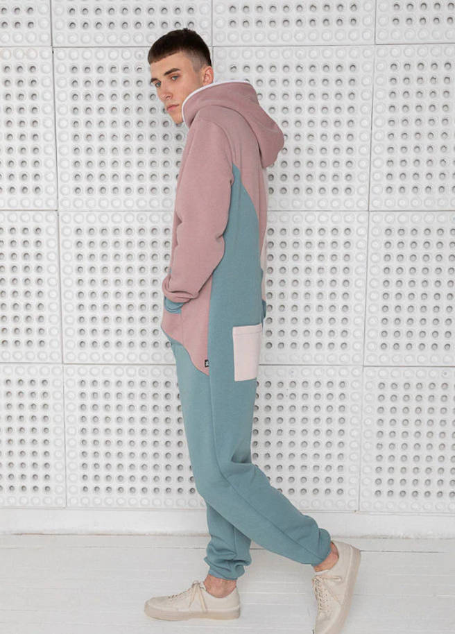 Sofa-killer-tricolor-adultonesie-vintage-man-back